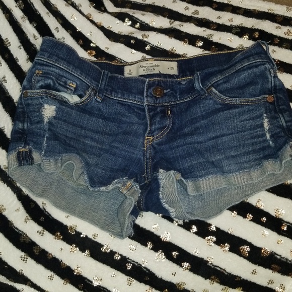 Abercrombie and Fitch shorts - Picture 1 of 3